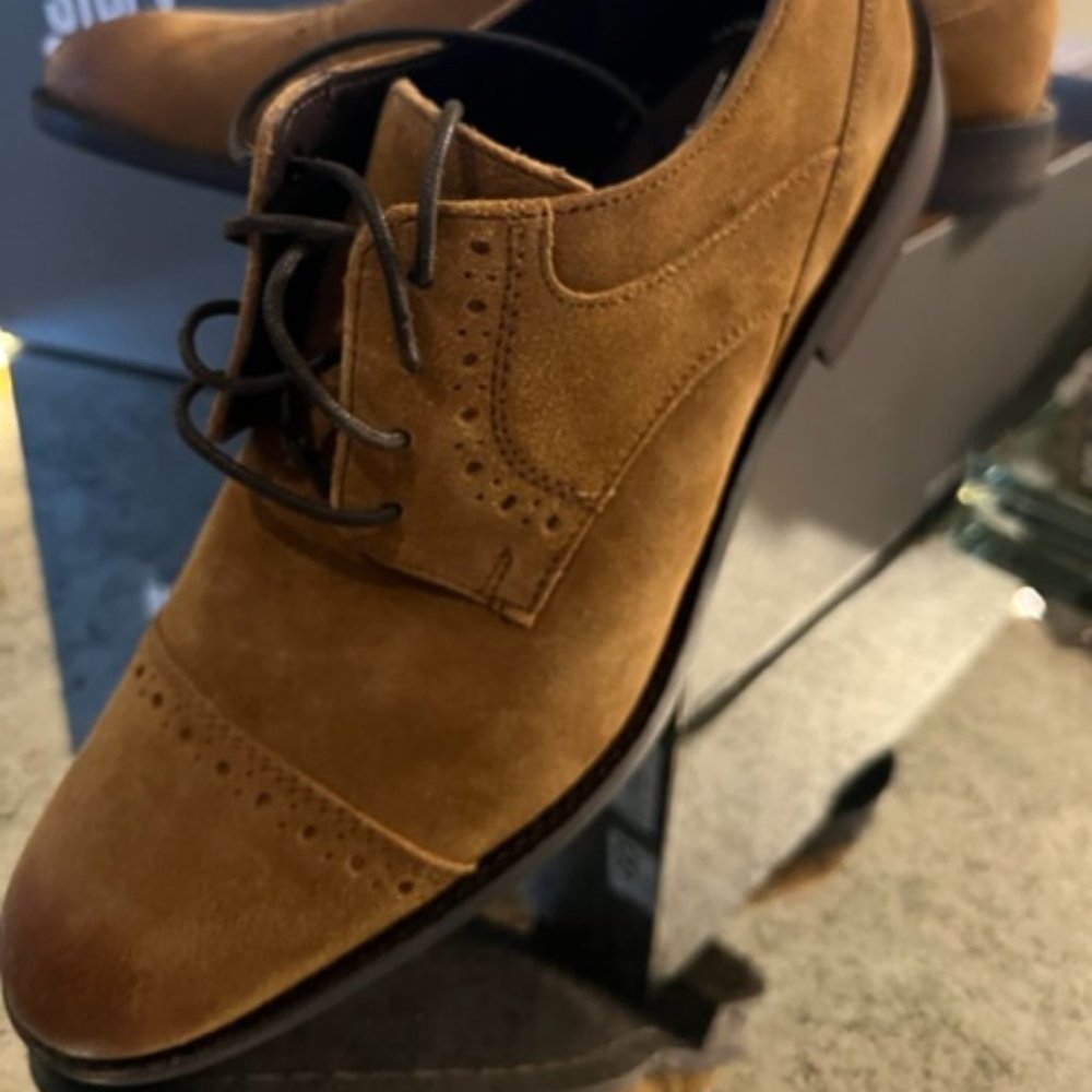 Brand New Stacy Adams Brown Suede Shoes